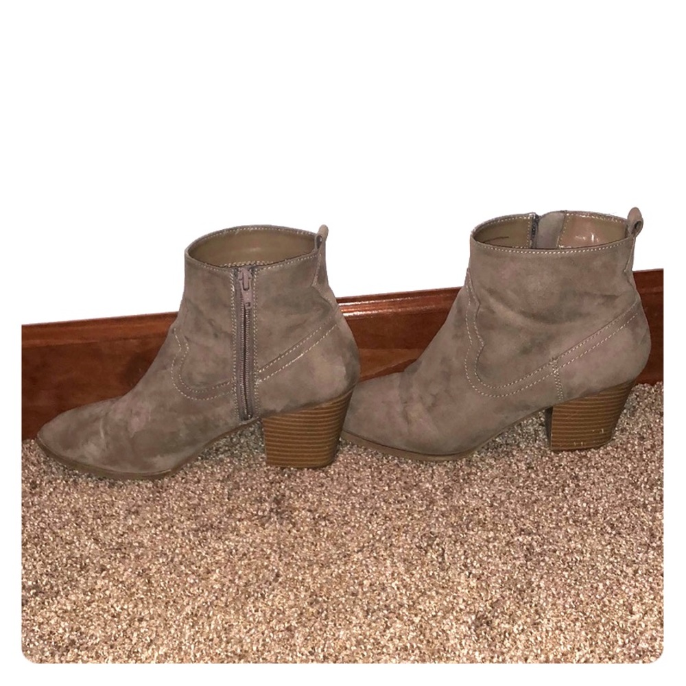 Express booties!